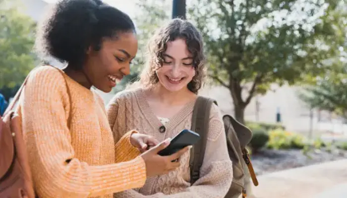 Discover the Benefits of the Fido Data, Talk & Text Plan