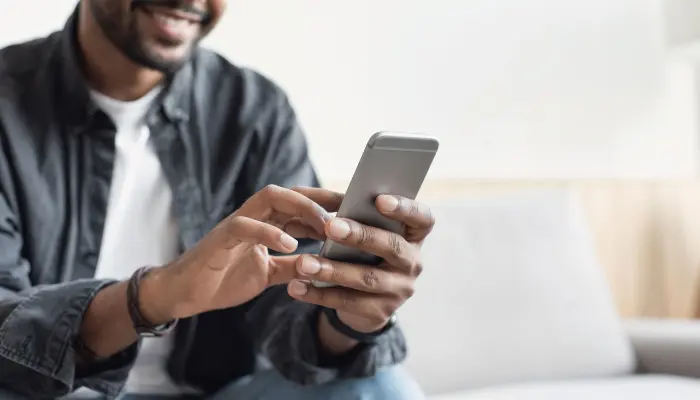 Planes Familiares de AT&T: Ahorra Más en Cada Línea